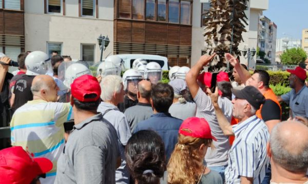 Menemen'de işçilere biber gazlı müdahale!